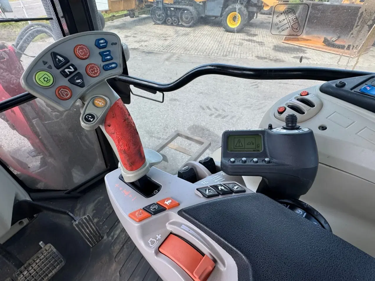 Billede 17 - Massey Ferguson 7724 Dyna VT KUN 4000 TIMER!