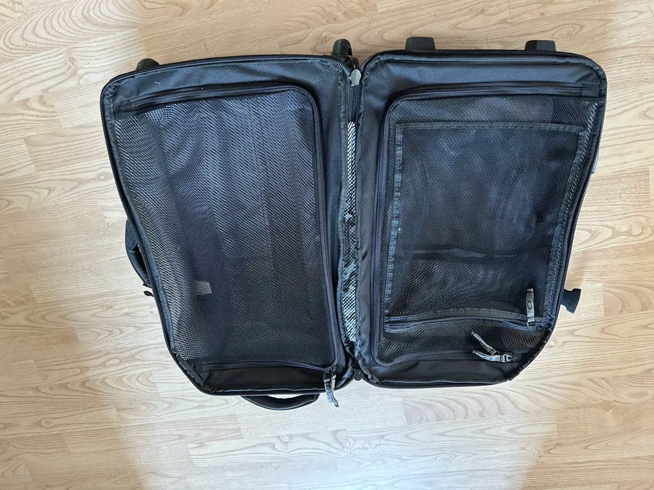 Billede 2 - Oakley Kuffert