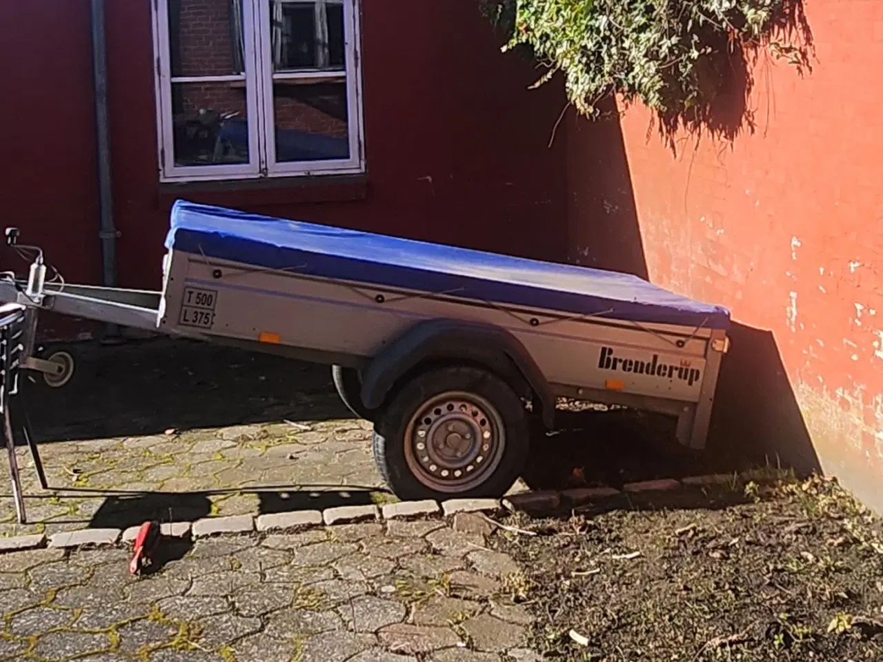 Billede 2 - Brenderup sælges fin