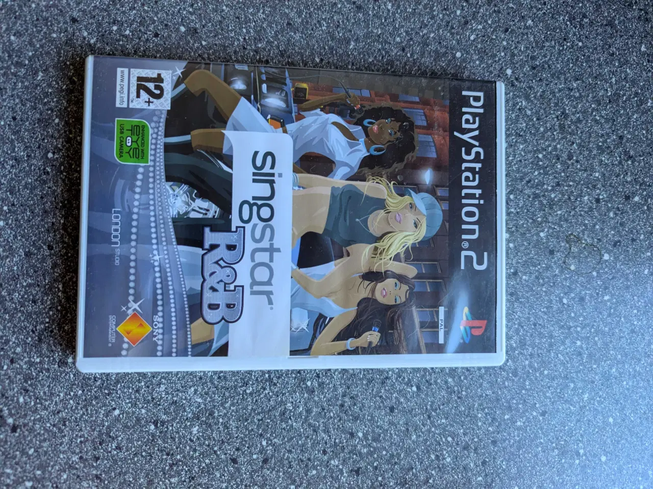Billede 7 - Ps2 singstar pakke 4 spil/ 6 microfoner 