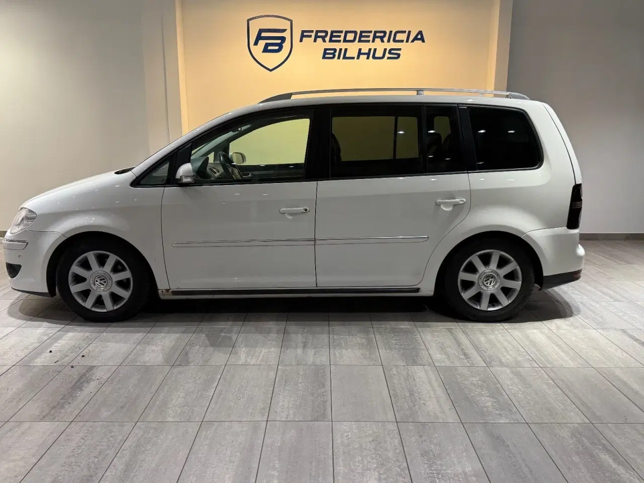 Billede 2 - VW Touran 2,0 TDi 170 Highline DSG 7prs