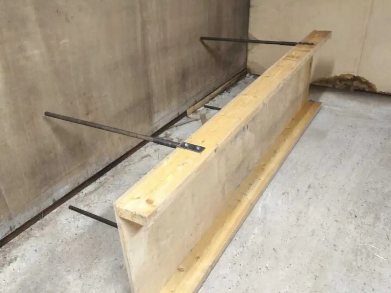 Billede 2 - Arbejdsbord