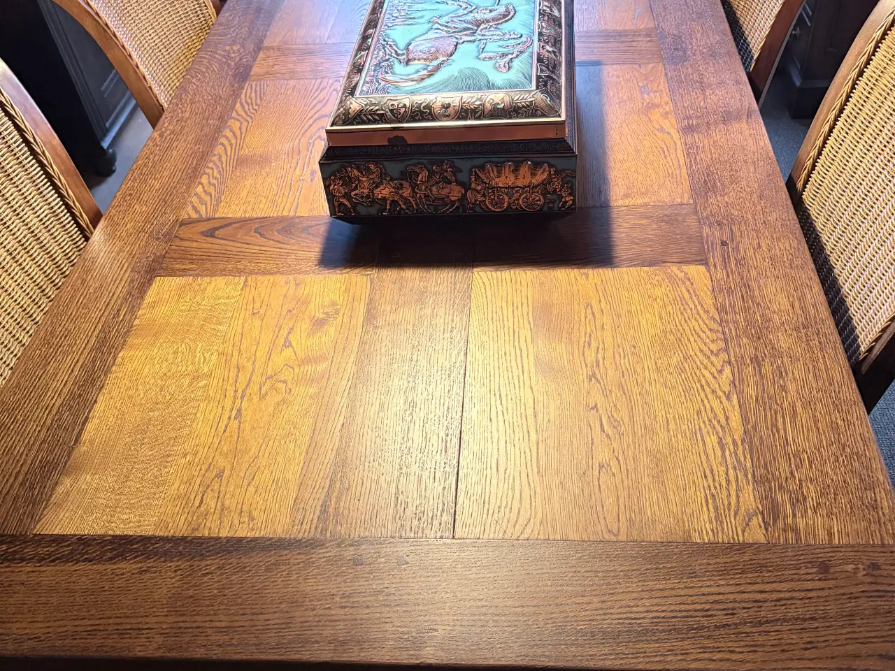 Billede 2 - Spisebord + 6 stole