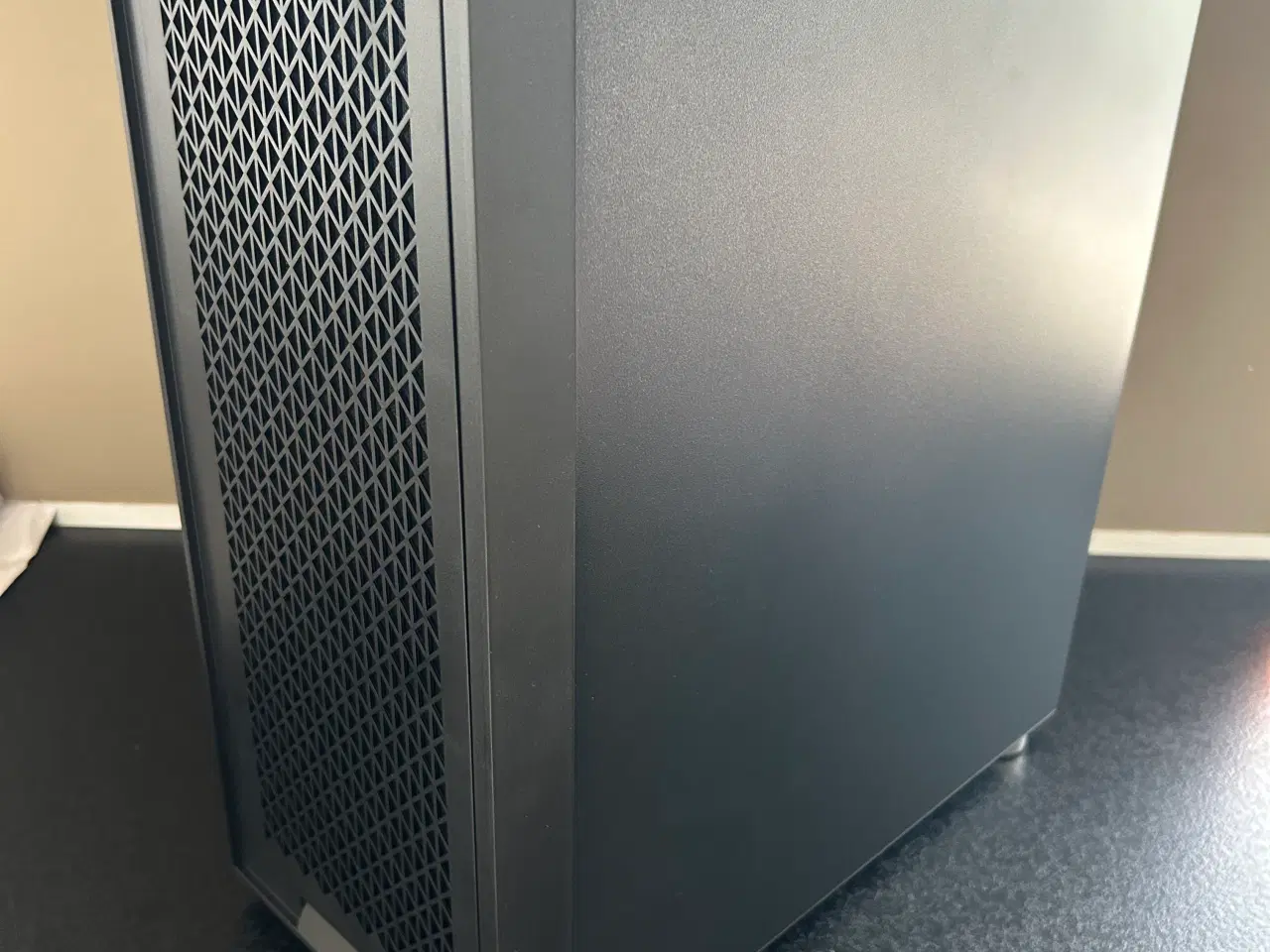 Billede 11 - 💻 Gaming-PC med i7-8700K & RX 6600 🔥
