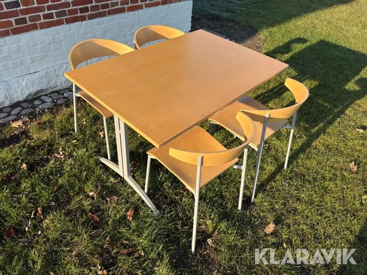 Billede 3 - Spisebord & stole