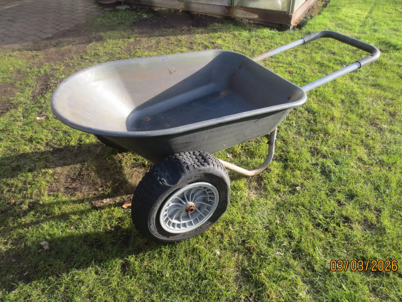 Billede 3 - 1 stk Trillebør med 2 hjul