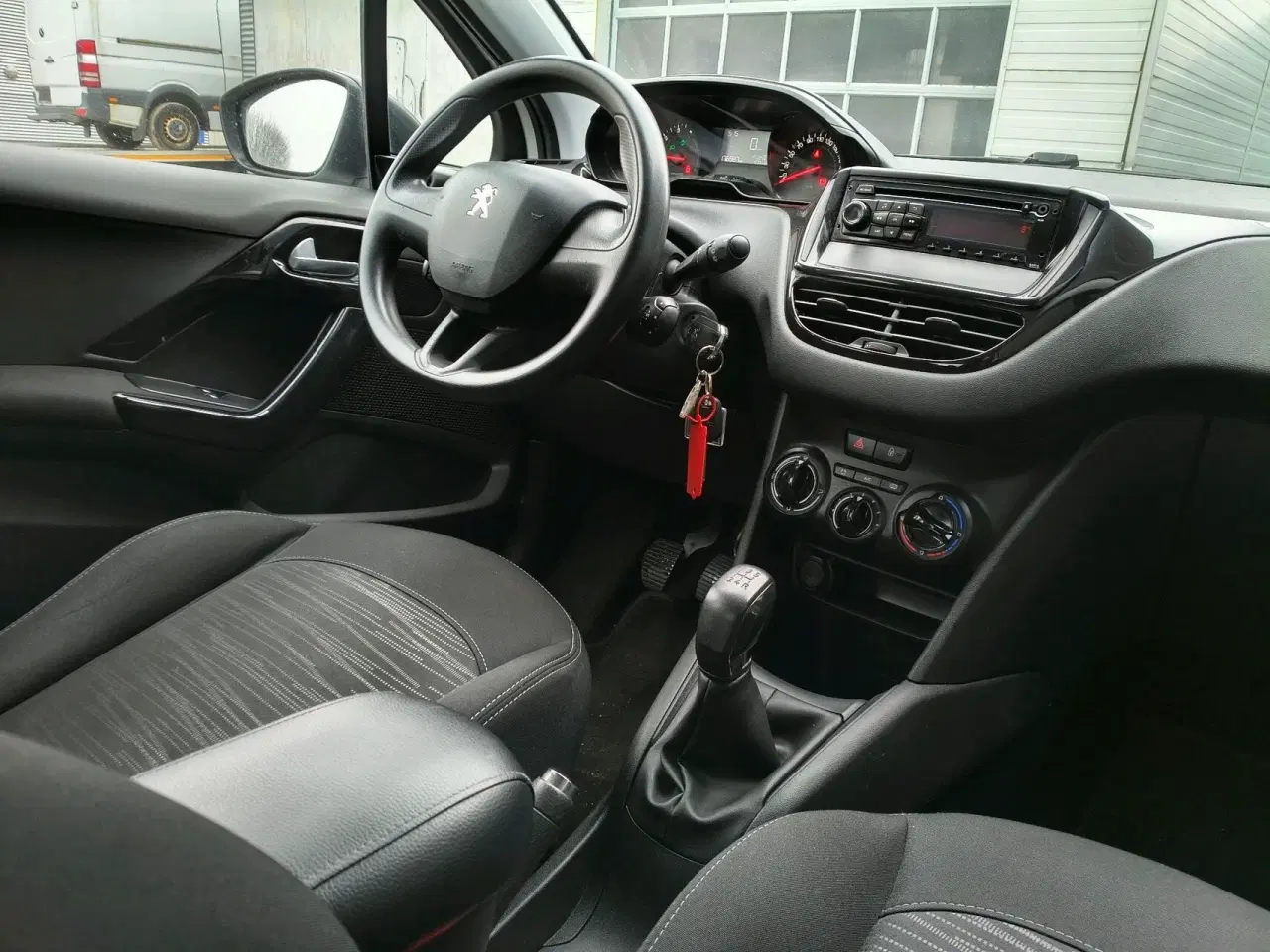 Billede 12 - Peugeot 208 1,0 VTi Excite White 68HK 5d