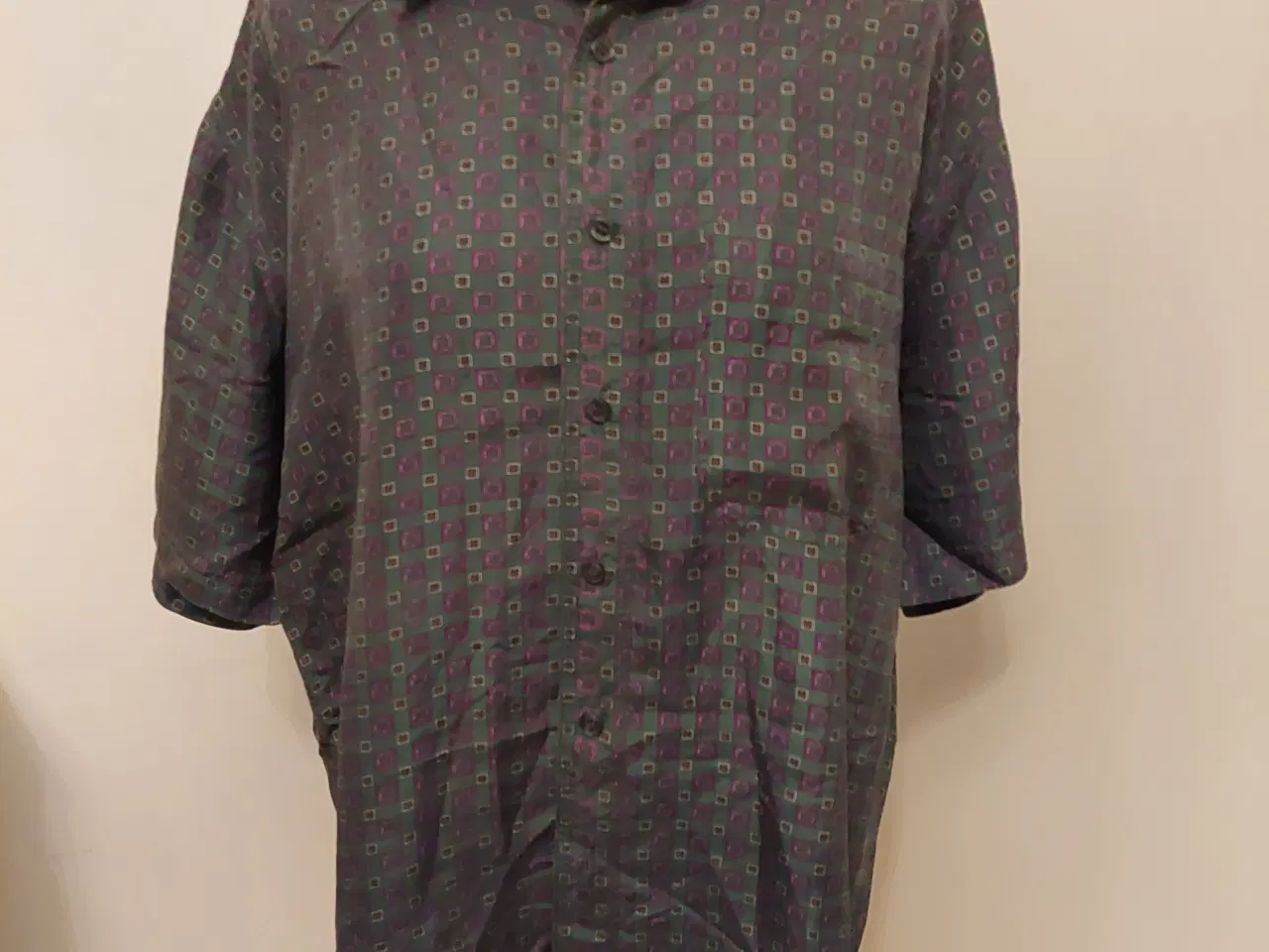 Billede 4 - Skjorte forskellige design, str. XL