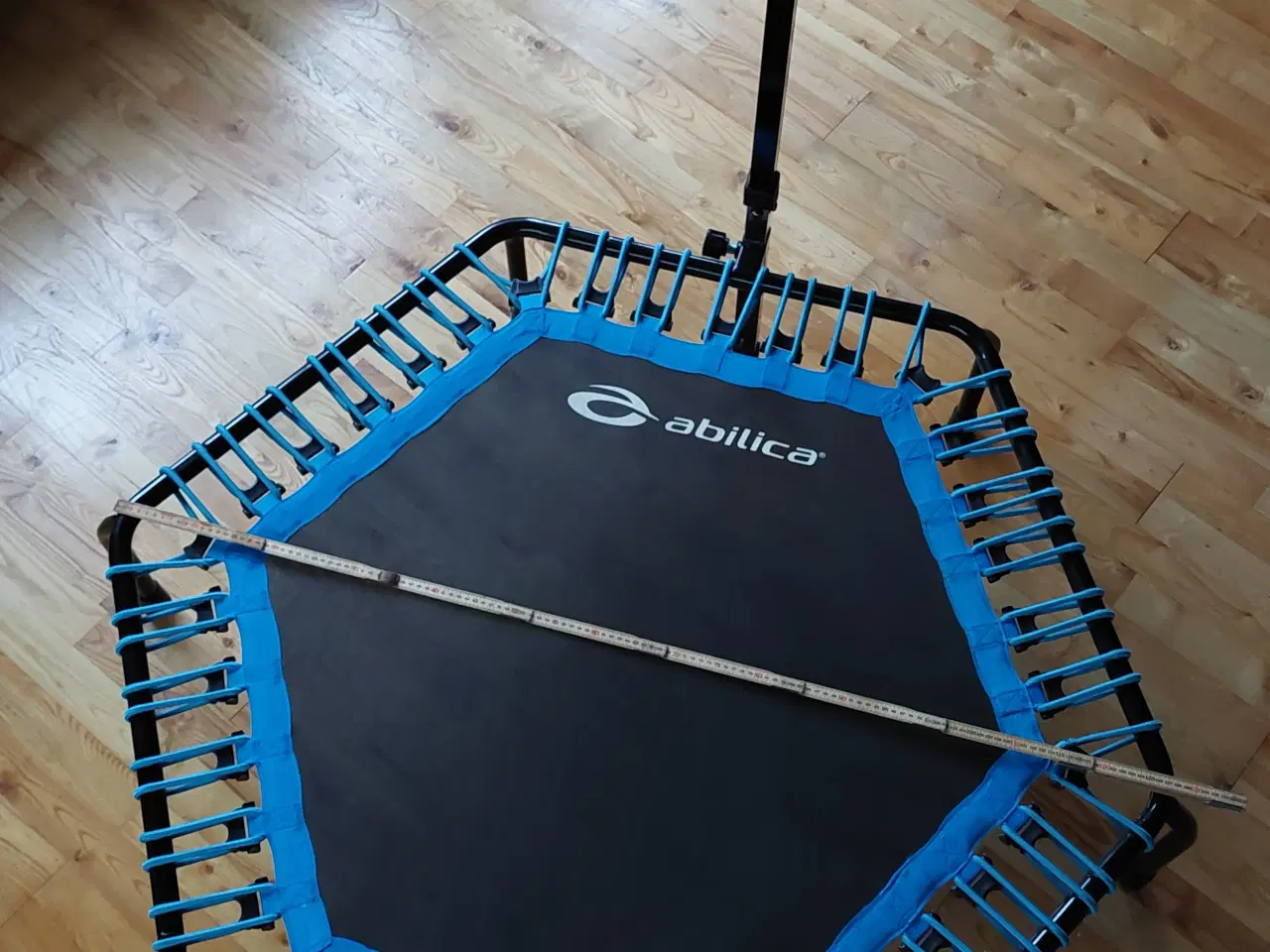 Billede 1 - Trampolin abilica