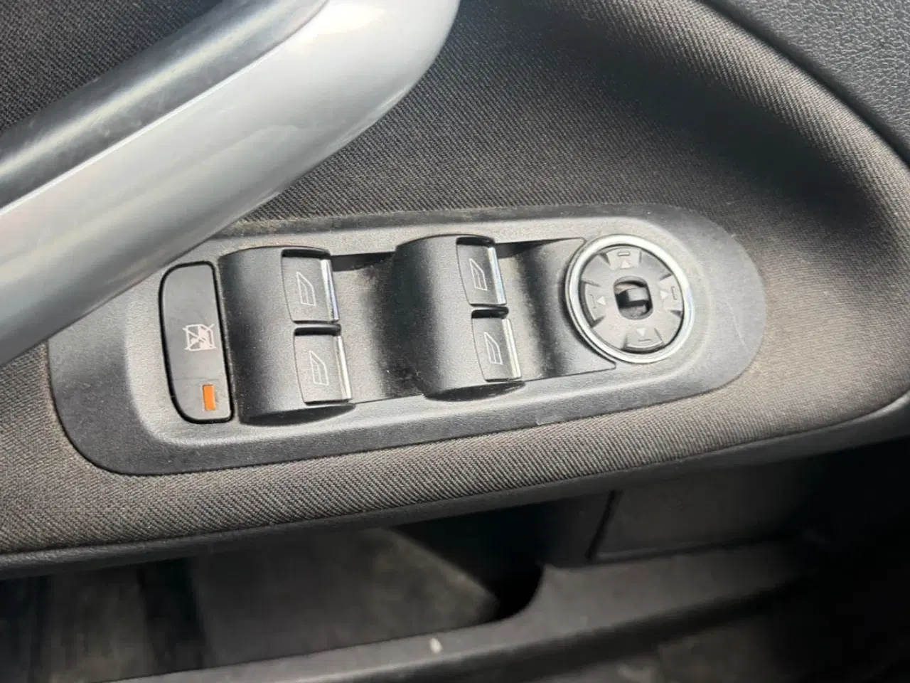 Billede 12 - Ford Mondeo 2,0 Ambiente stc.