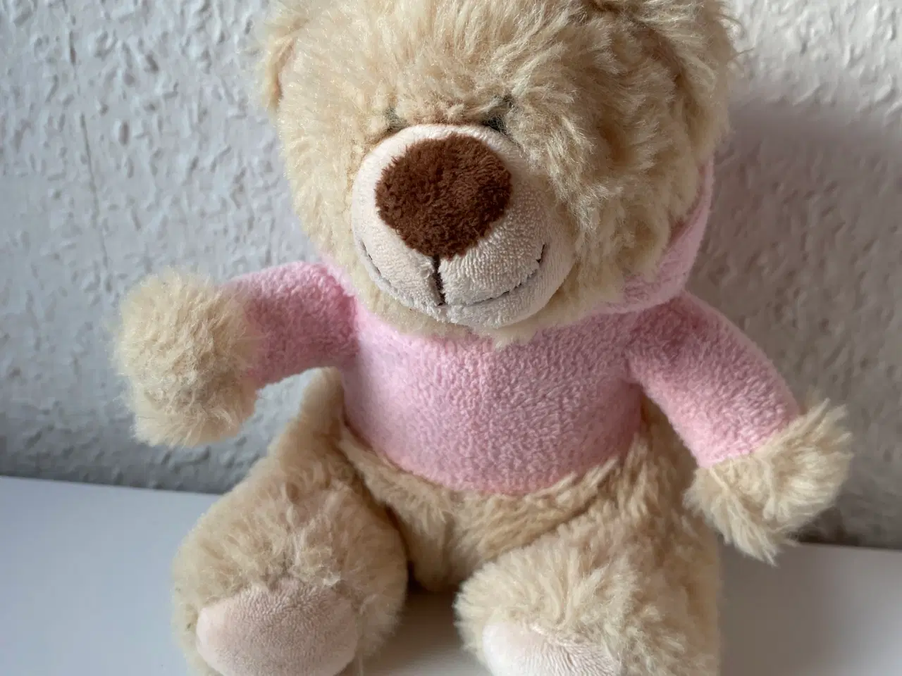 Billede 5 - Bamse med lyserød bluse 