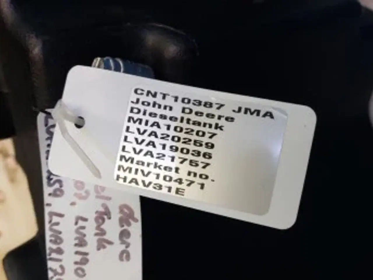 Billede 17 - John Deere 4320 Dieseltank LVA20259