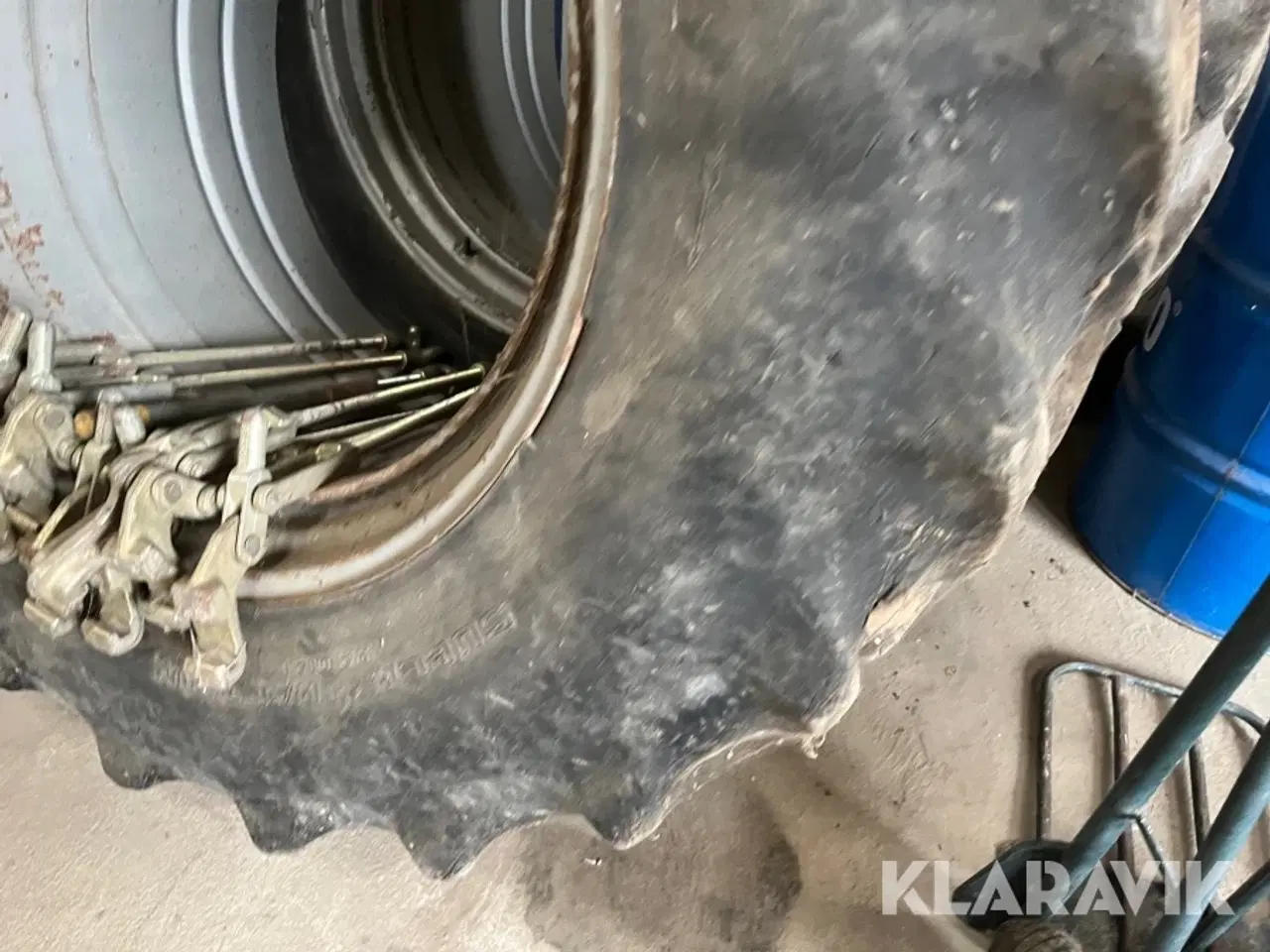 Billede 3 - Tvilling hjul Goodyear 18.4 R38