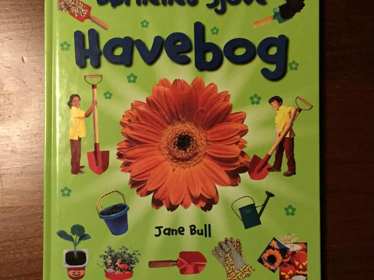 Billede 1 - Børnenes sjove havebog / af Jane Bull