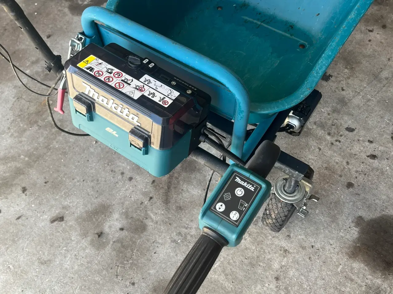 Billede 2 - Makita Trillebør DCU180