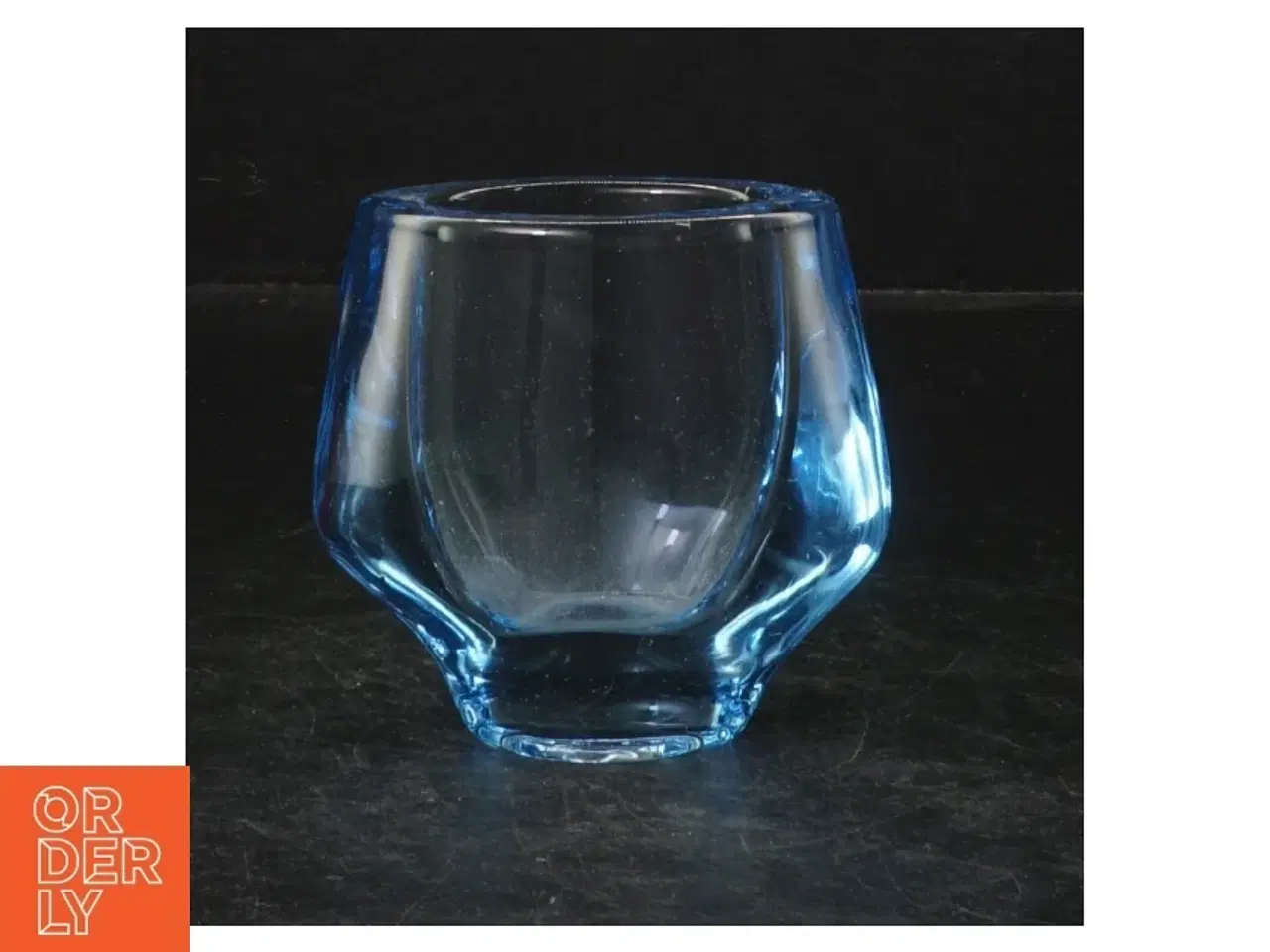 Billede 1 - Blå glasvase (str. 9 cm)