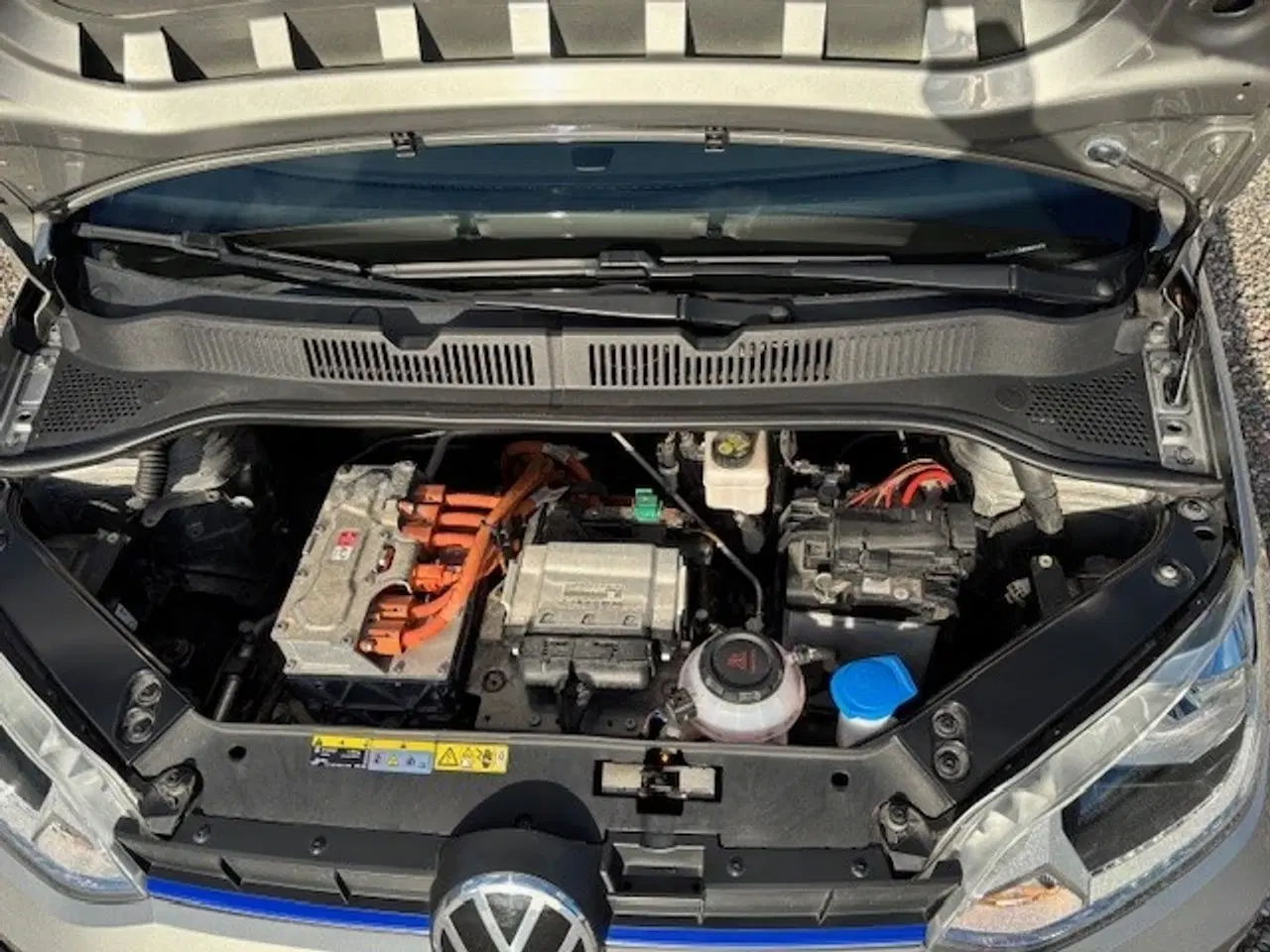 Billede 13 - Velholdt VOLKSWAGEN E-Up!