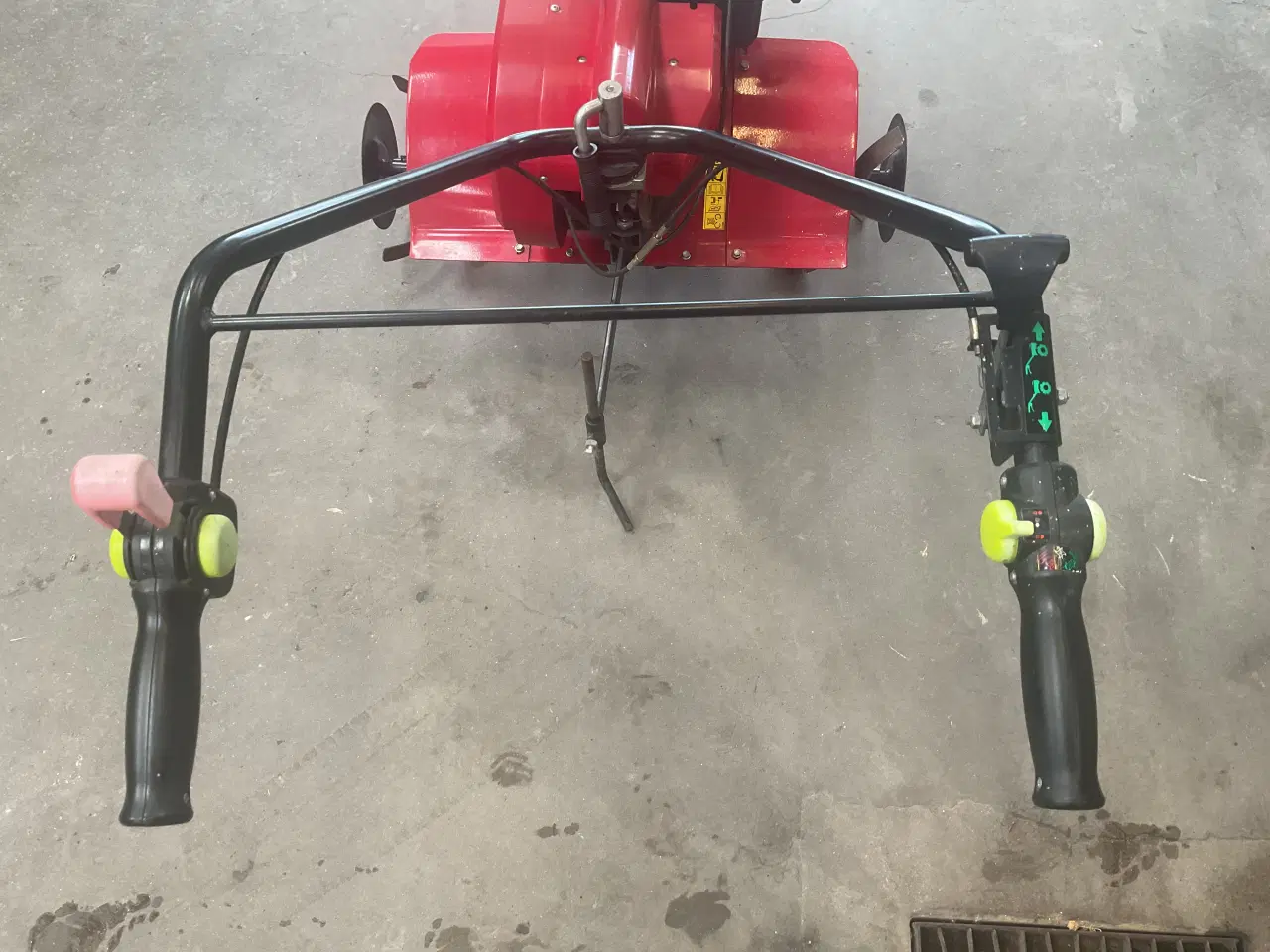 Billede 3 - Honda FG 315 fræser 5 hk lidt brugt