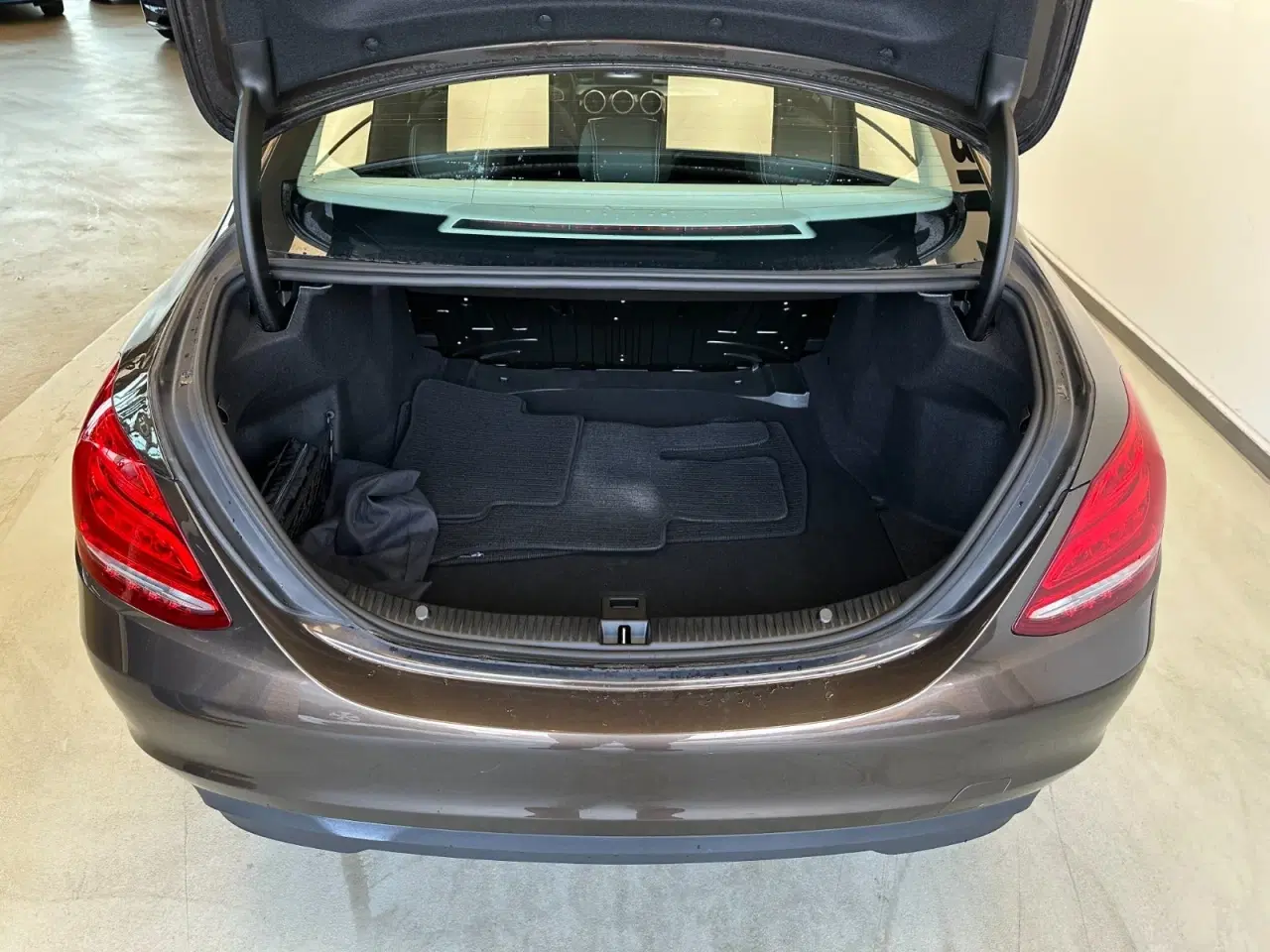 Billede 8 - Mercedes C220 d 2,2 Business aut.