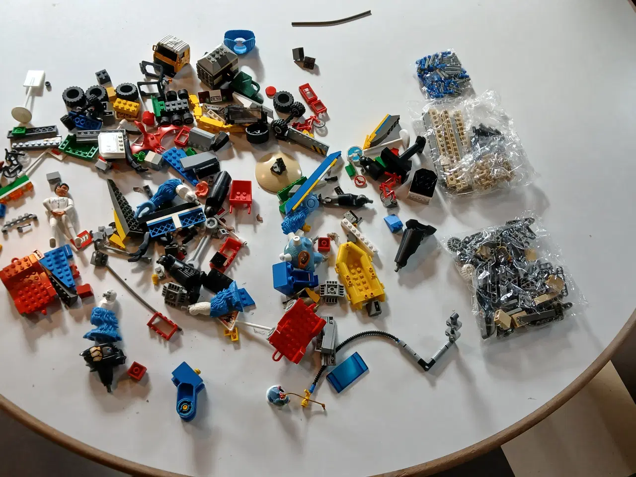 Billede 5 - Lego vejbaner figurer og diverse