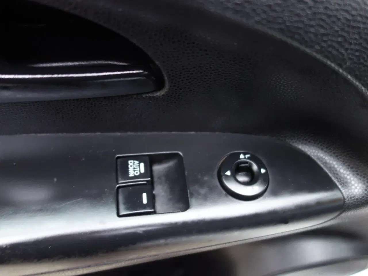 Billede 5 - Kia Venga 1,4 CRDi 90 Attraction Van