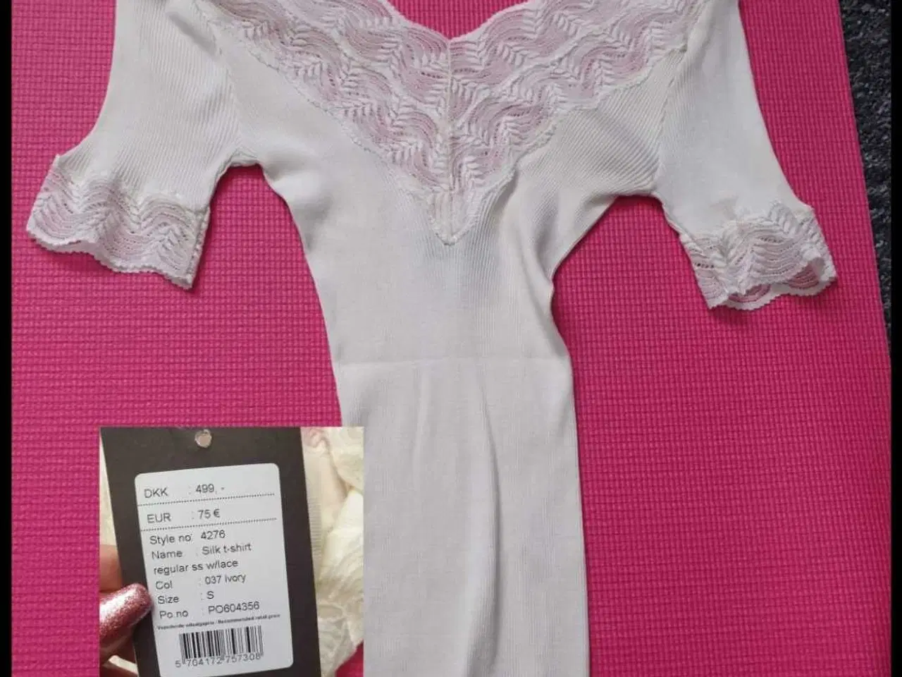 Billede 1 - Rosemunde elfenben top, størrelse S