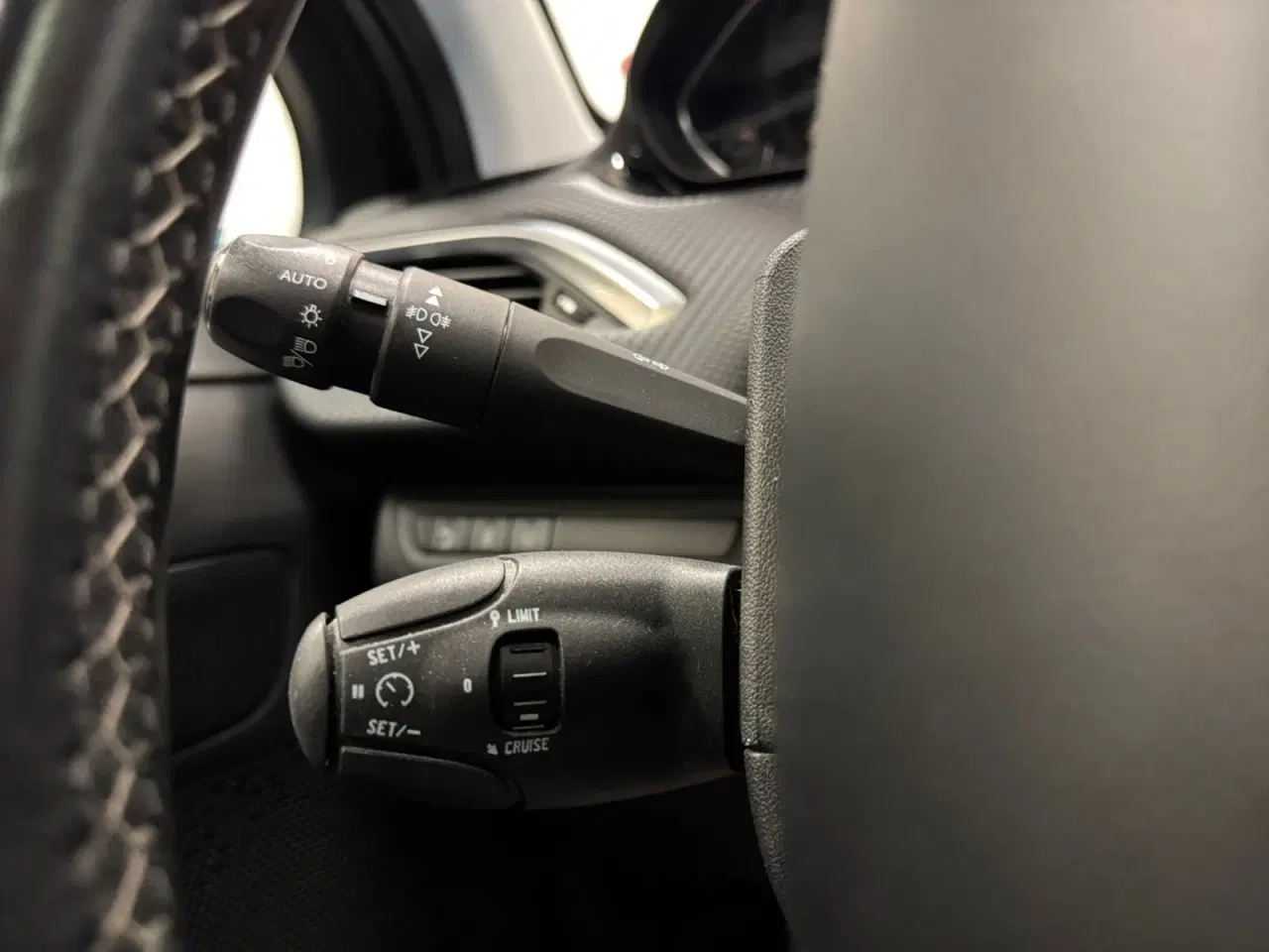 Billede 13 - Peugeot 2008 1,6 BlueHDi 100 Desire Sky