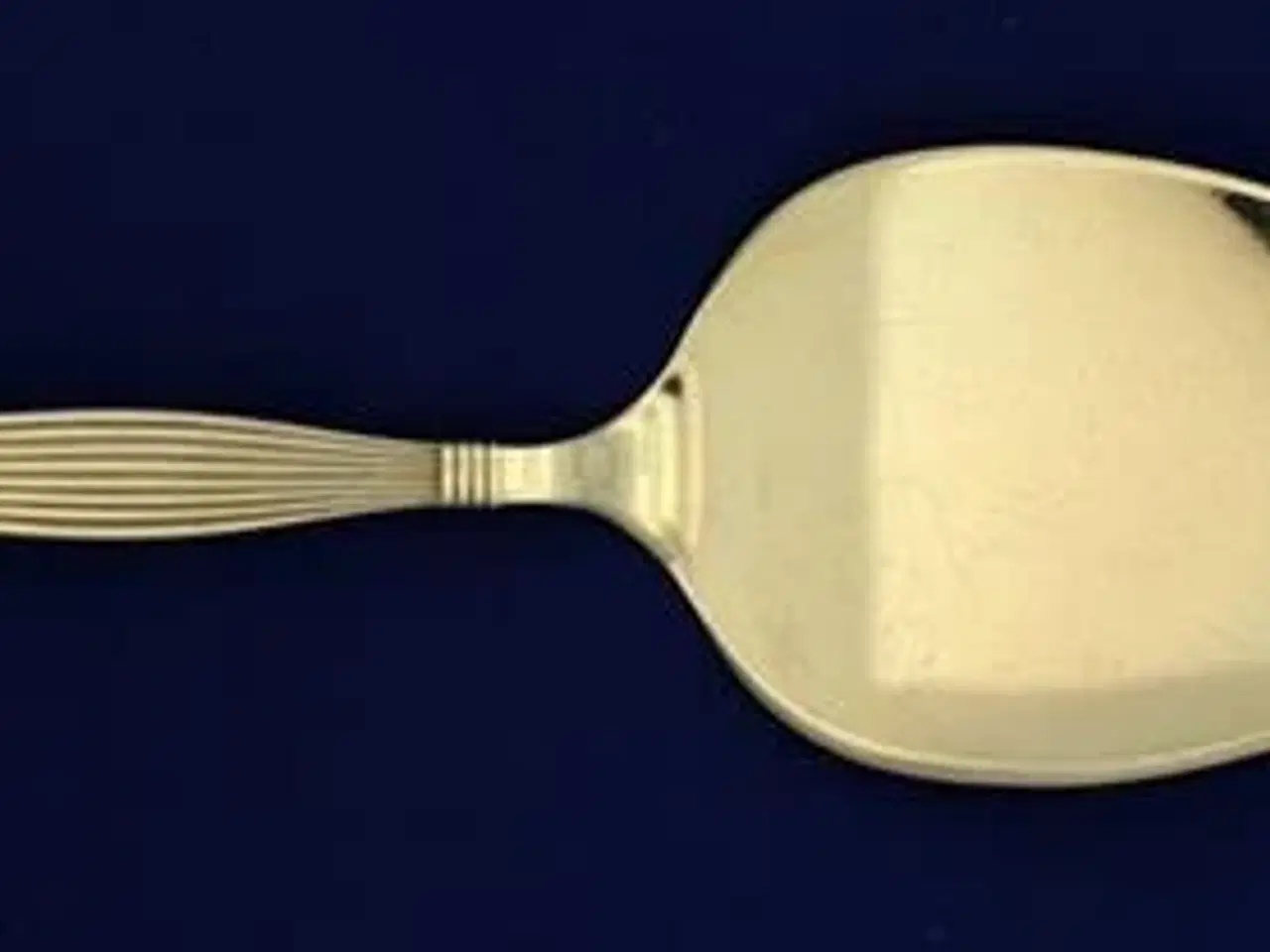 Billede 1 - Gitte Kagespade, 16 cm.