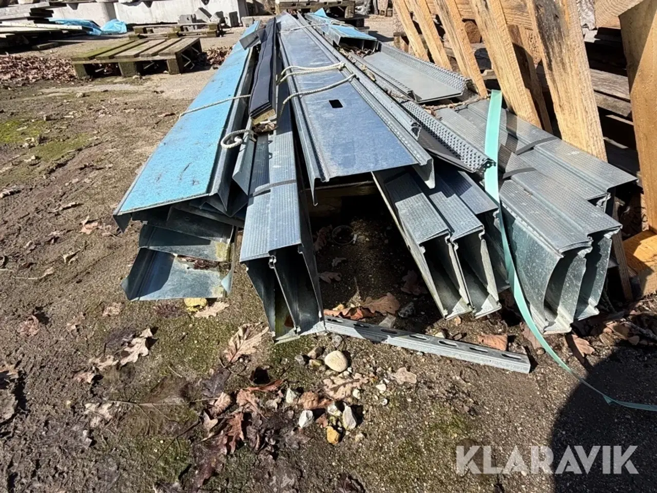 Billede 2 - Metal skinner