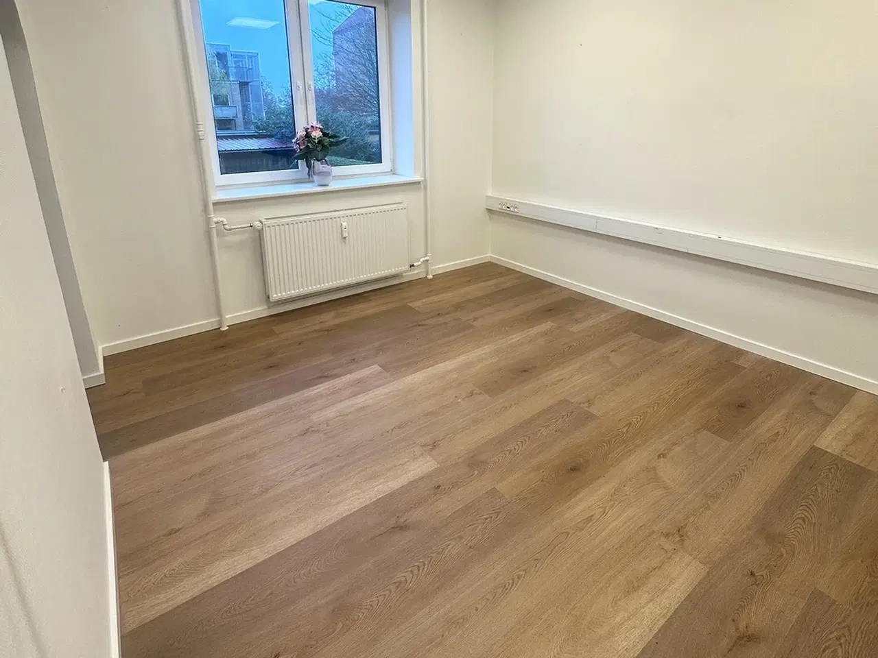 Billede 7 - Moderniseret klinik- eller butikslejemål i Vestbyen