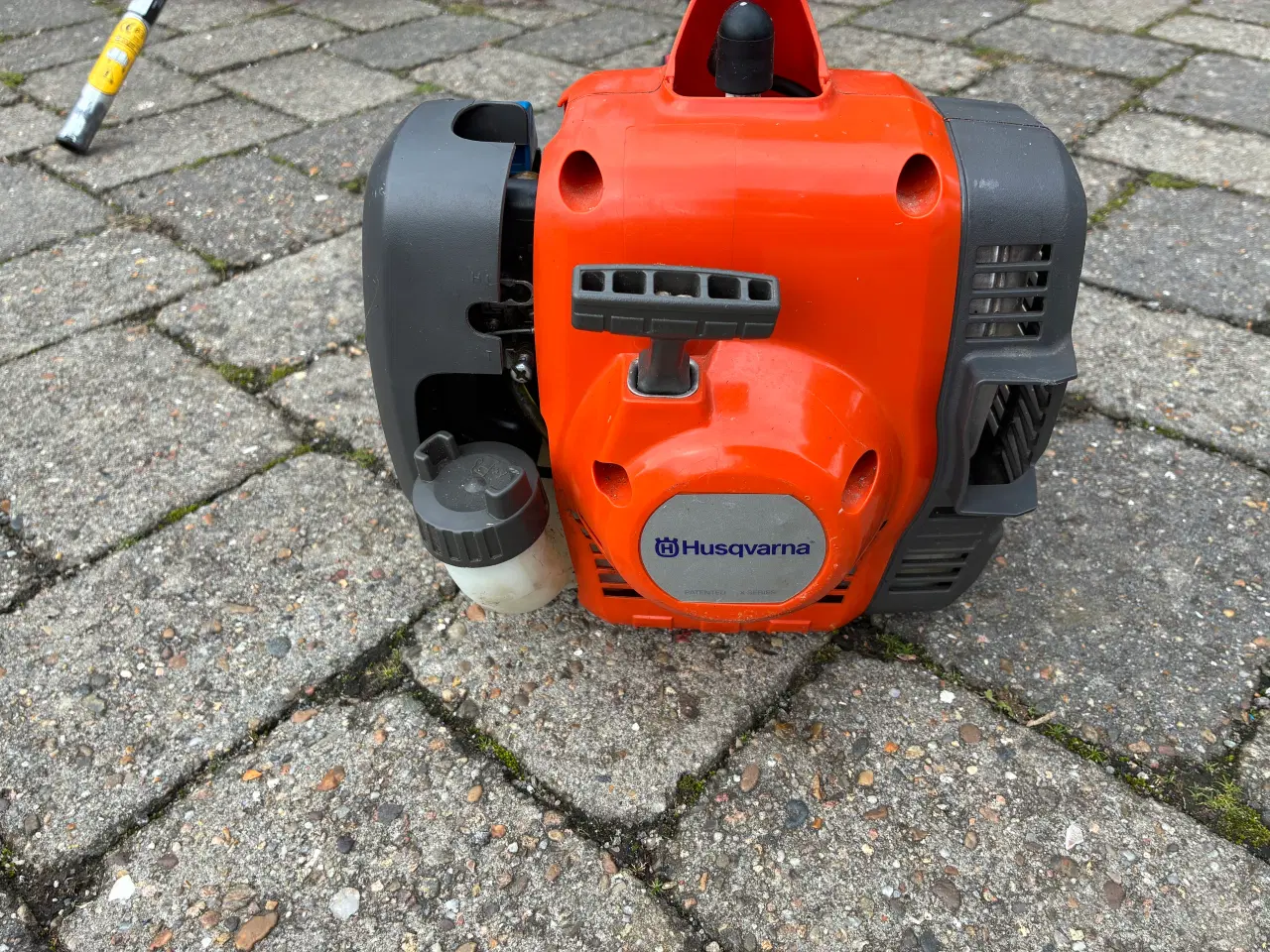 Billede 1 - Husqvarna buskryddeR