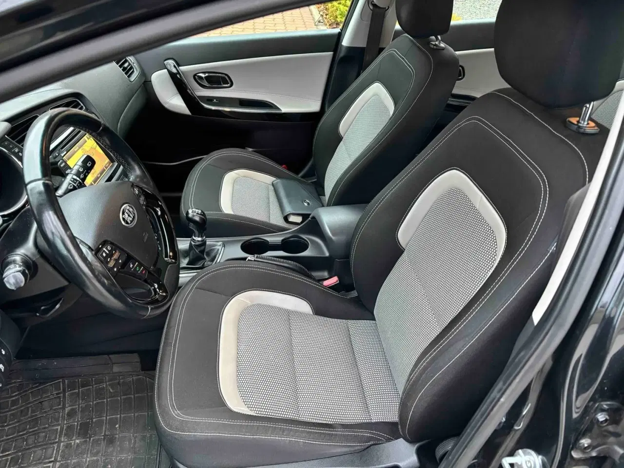 Billede 6 - Kia Ceed 1,6 CRDi 128 World Cup SW