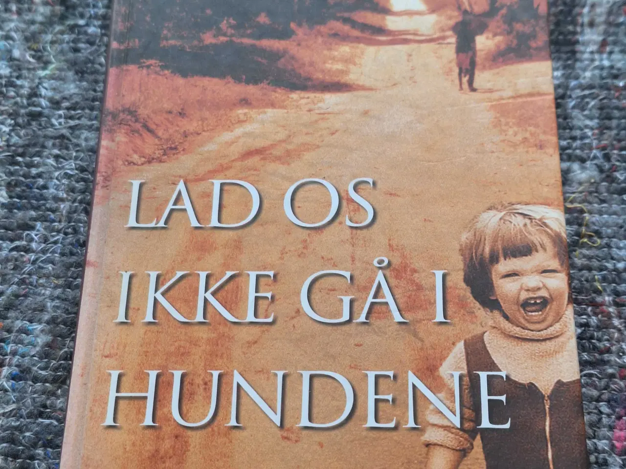 Billede 1 - Bog sælges