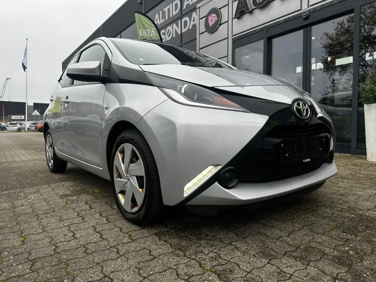 Billede 2 - Toyota Aygo 1,0 VVT-i x-press