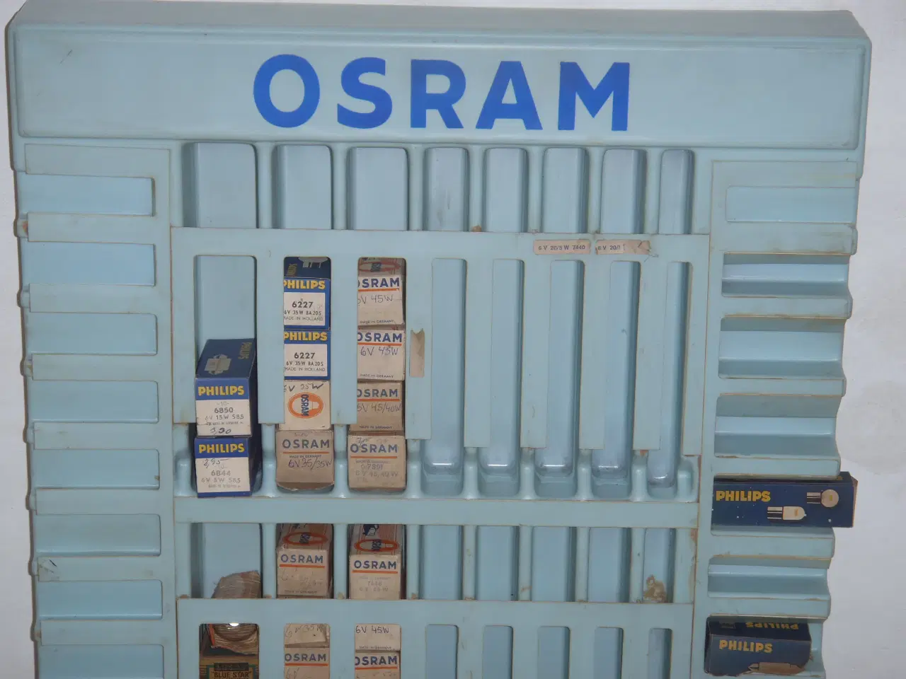 Billede 2 - Pære reol Osram fra 1960erne med nye autopære