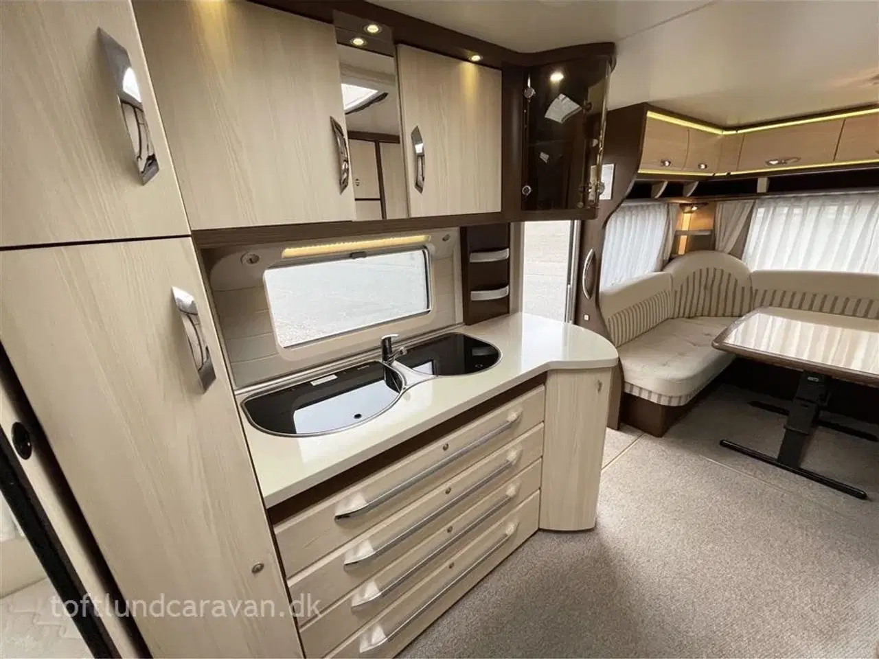 Billede 20 - 2012 - Hobby Prestige 610 UL   1 ejers, SUPERFLOT STOR ENKELTSENGS-VOGN, m/MOVER og stort Isabella fortelt mv. ET GODT TILBUD.