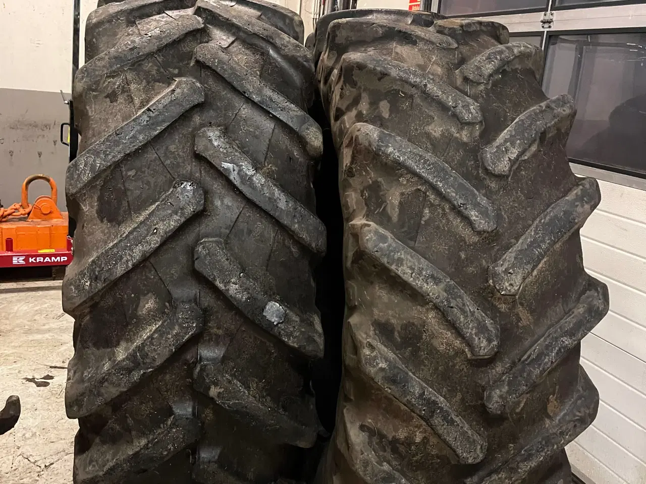 Billede 1 - Dæk 580/70 r42