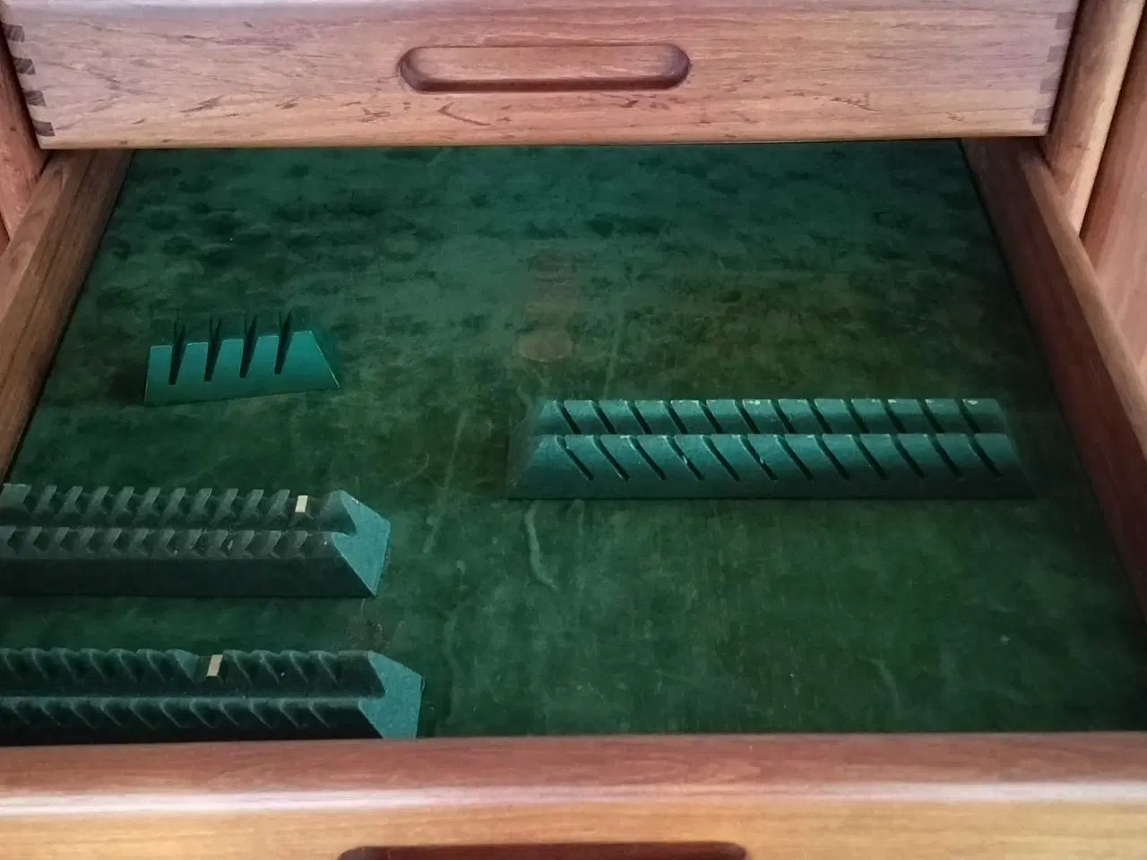 Billede 5 - Dyrlund skænk i teak