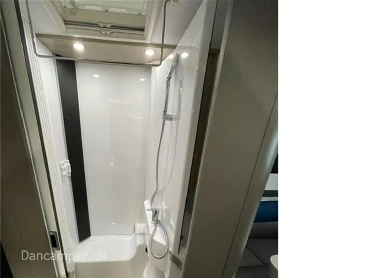 Billede 20 - 2024 - Chausson X650 Exclusive line    RESERVERET. SB! Camper med stor Lounge og siddegruppe, sænkeseng, stor garage, Connect- og X-tilbehørspakke,