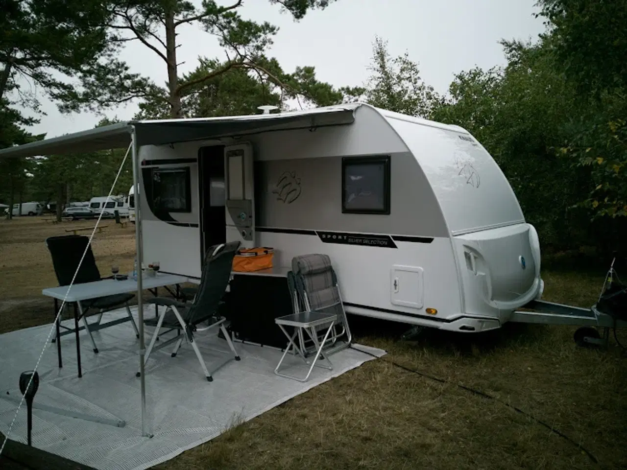 Billede 3 - Campingvogn Knaus 450 FU, Silver Selecction 60 års