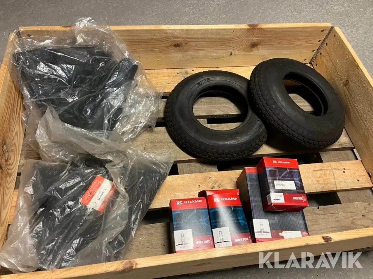 Billede 1 - Dæk/slanger Kramp/Nexen