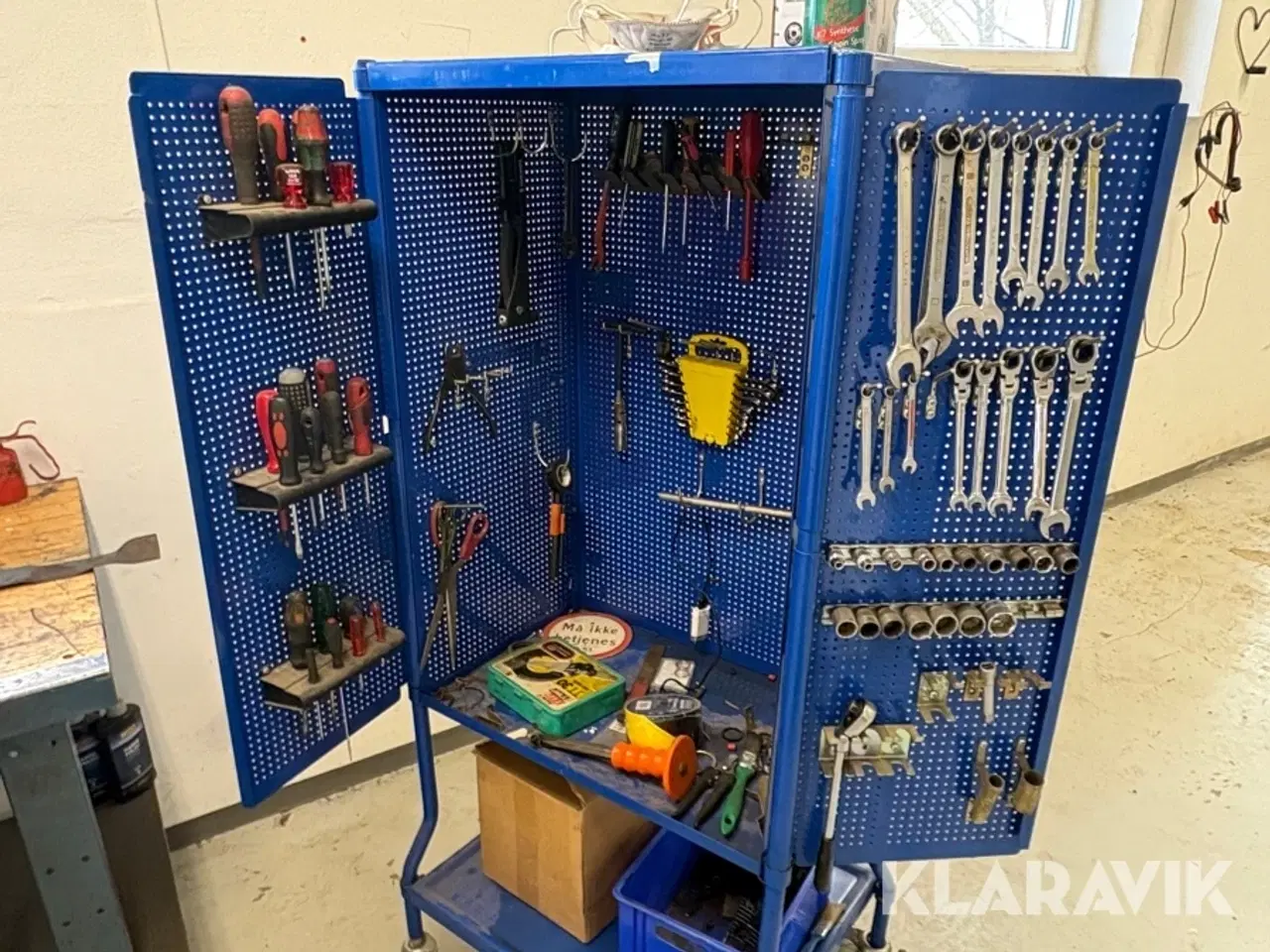 Billede 4 - Værkstedsinventar Elux, Stahlkaiser, Geovent m.fl.