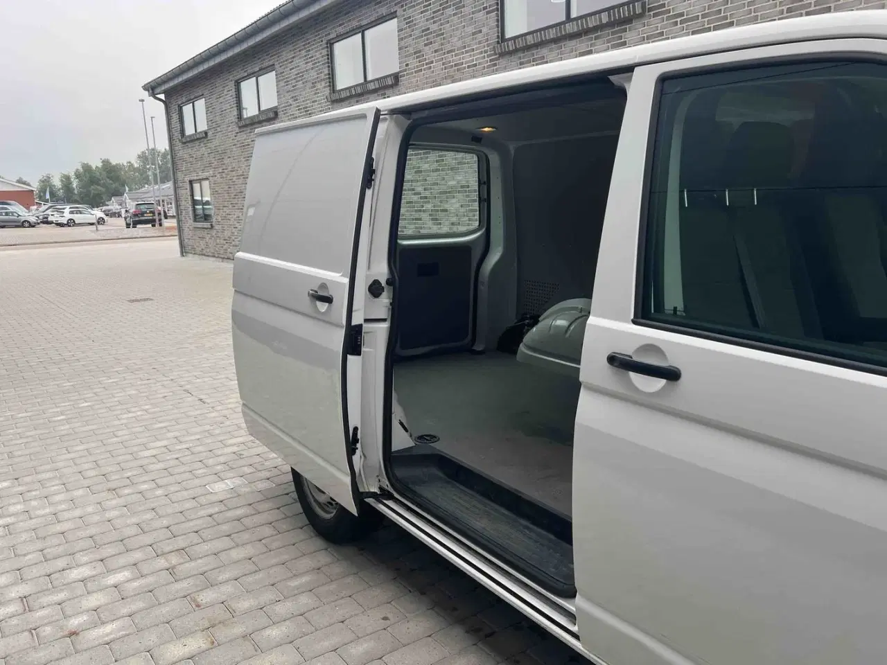 Billede 6 - VW Transporter 2,0 TDi 150 Kassevogn DSG kort