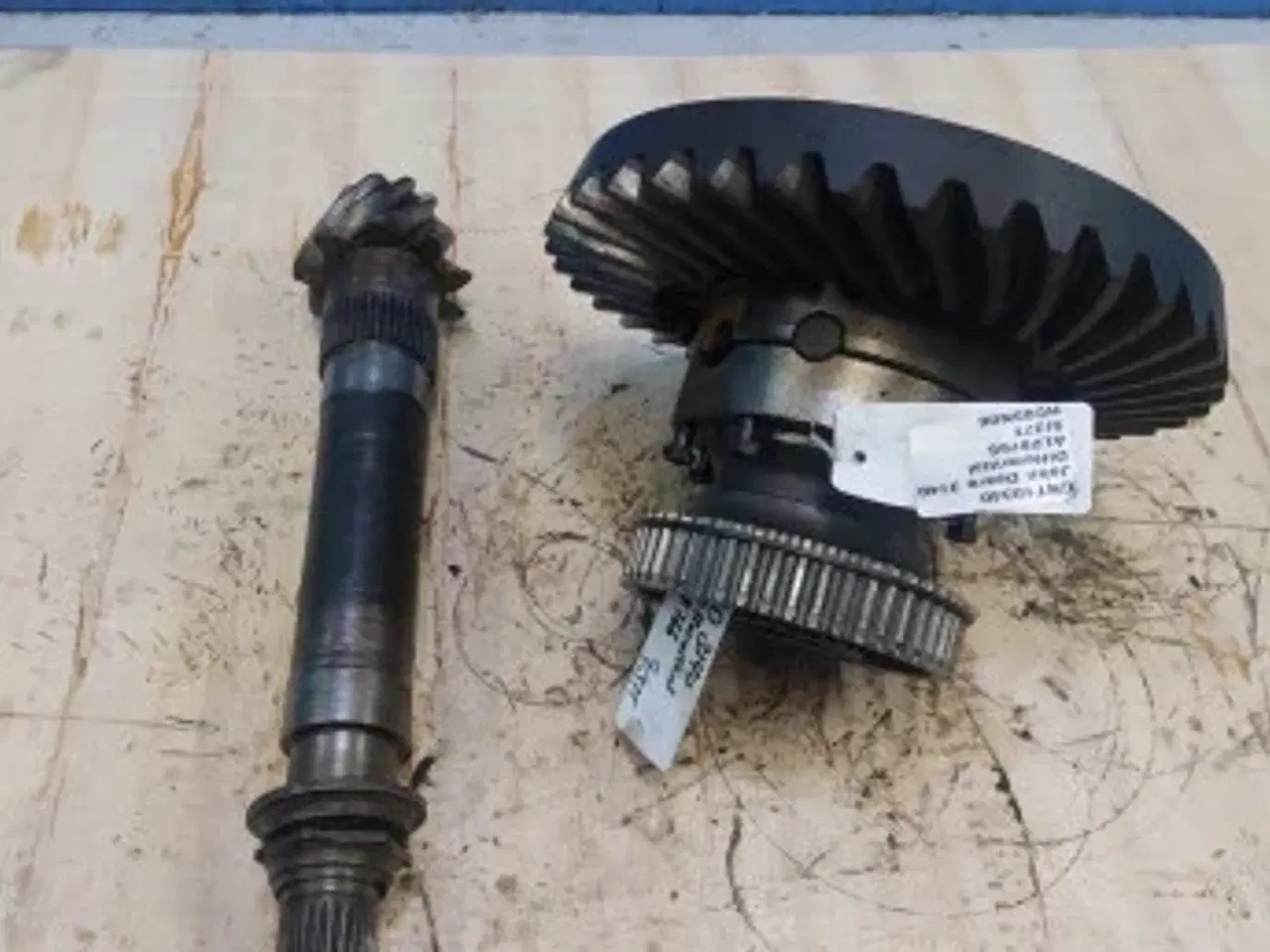 Billede 18 - John Deere 3140 Differential Sæt AL28766 