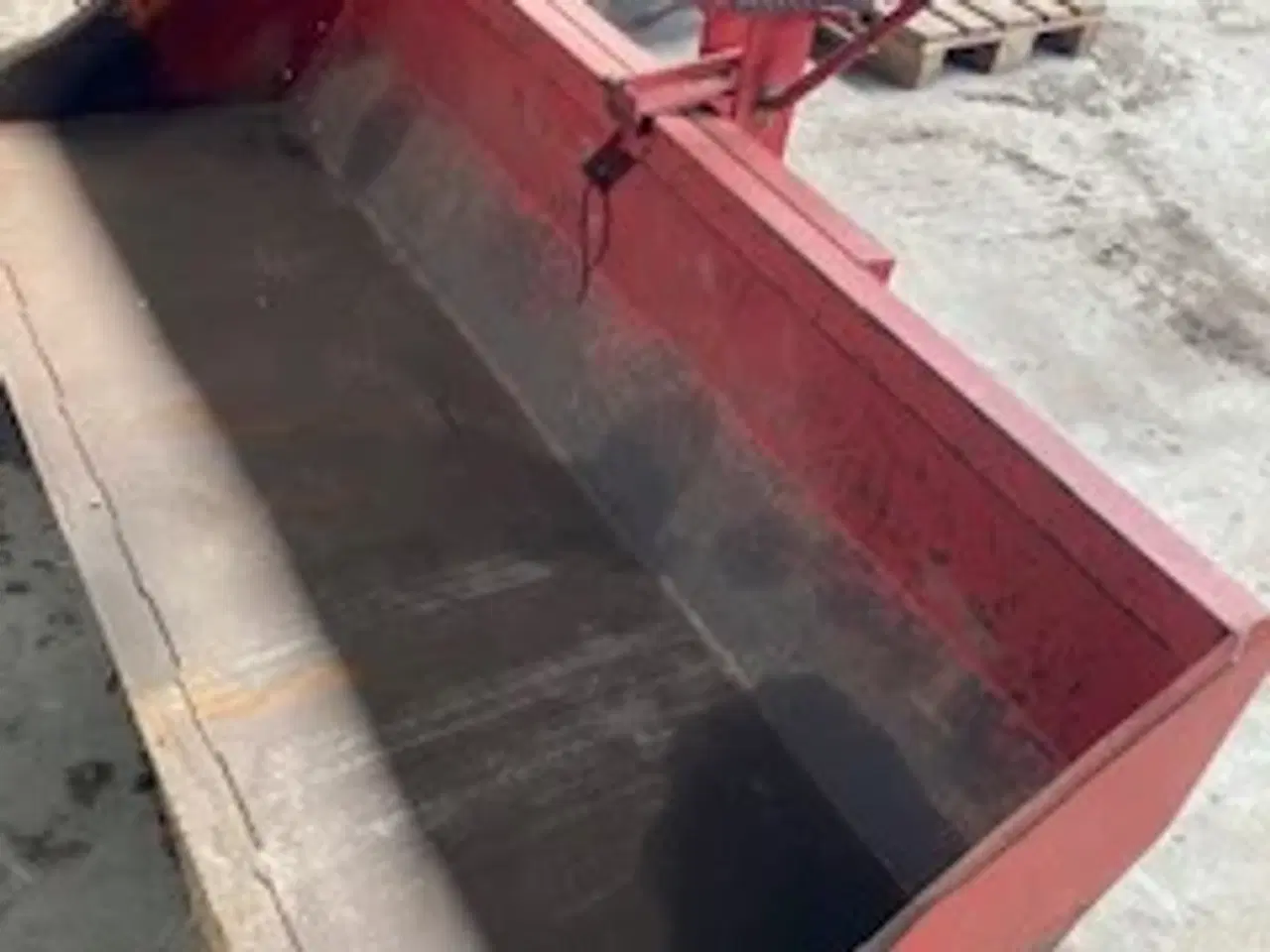 Billede 1 - Bagskuffe til traktor