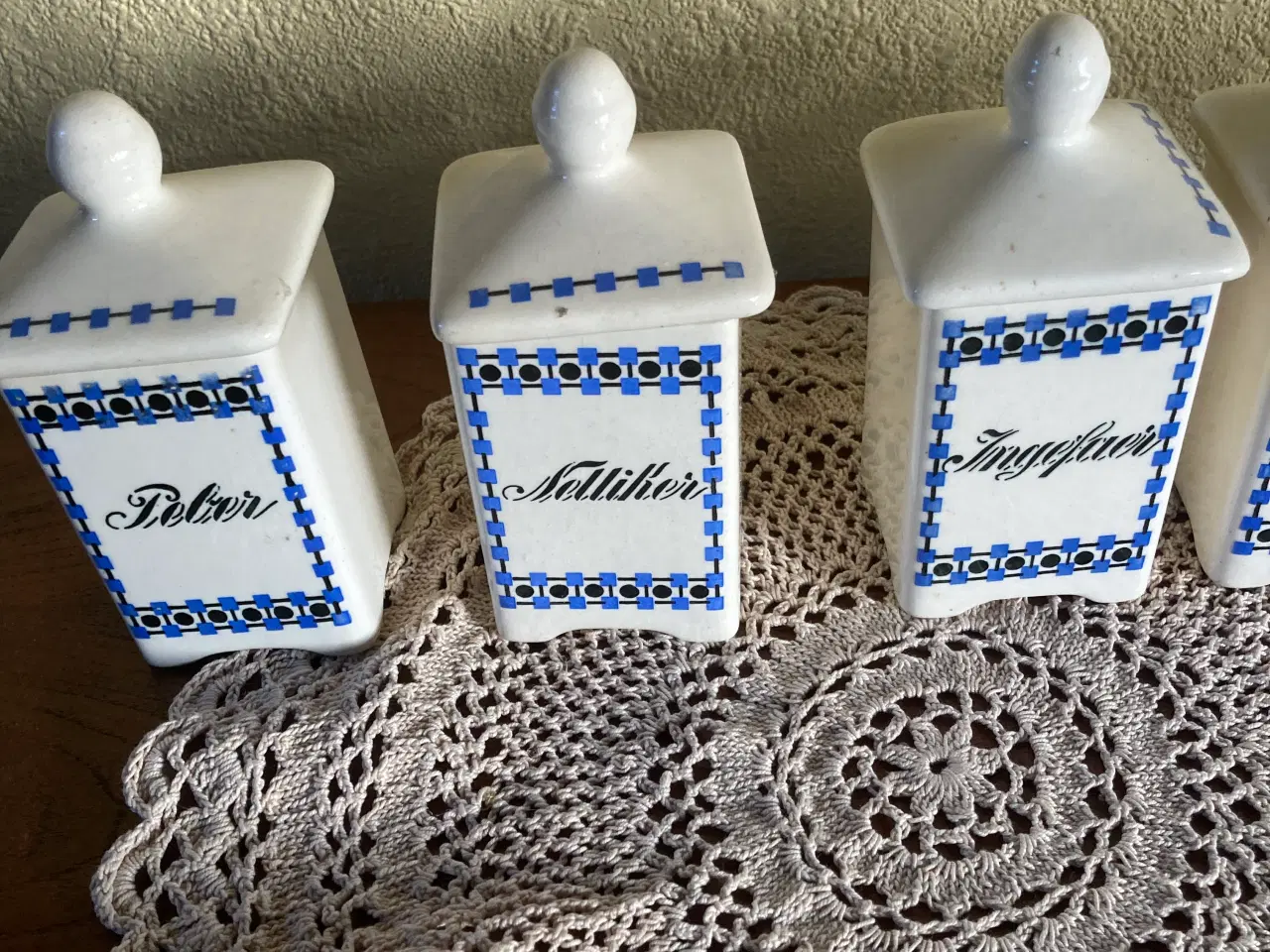 Billede 3 - Antikke Krydderikrukker