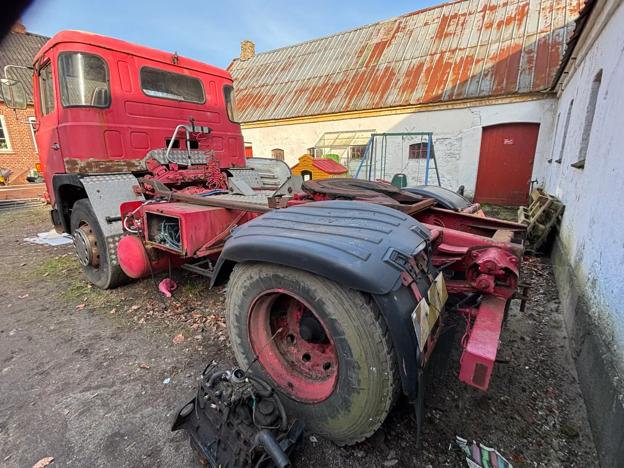 Billede 3 - scania 81 lastbil veteran projekt 