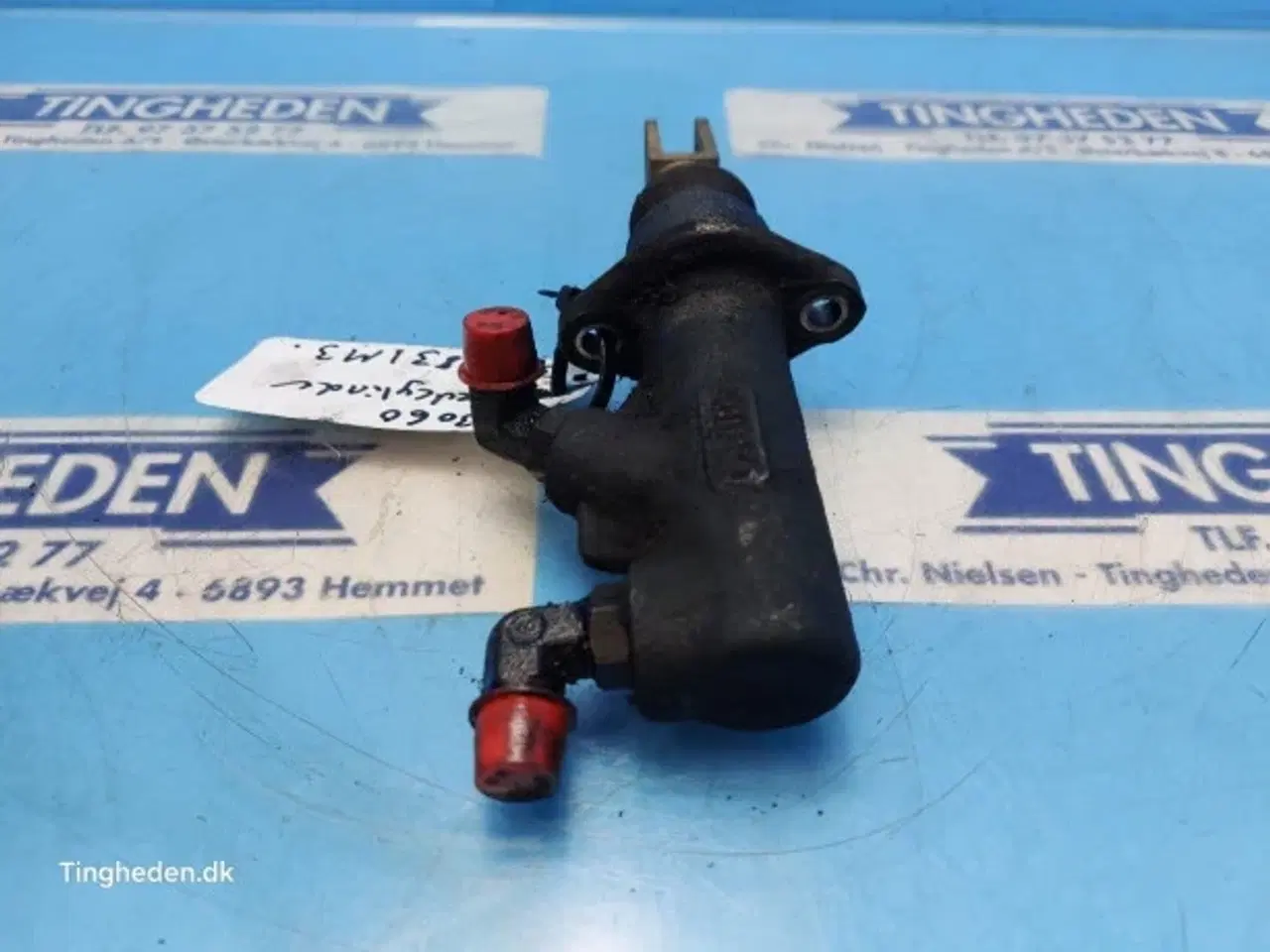 Billede 4 - Massey Ferguson 3060 Hovedcylinder 3388831M3