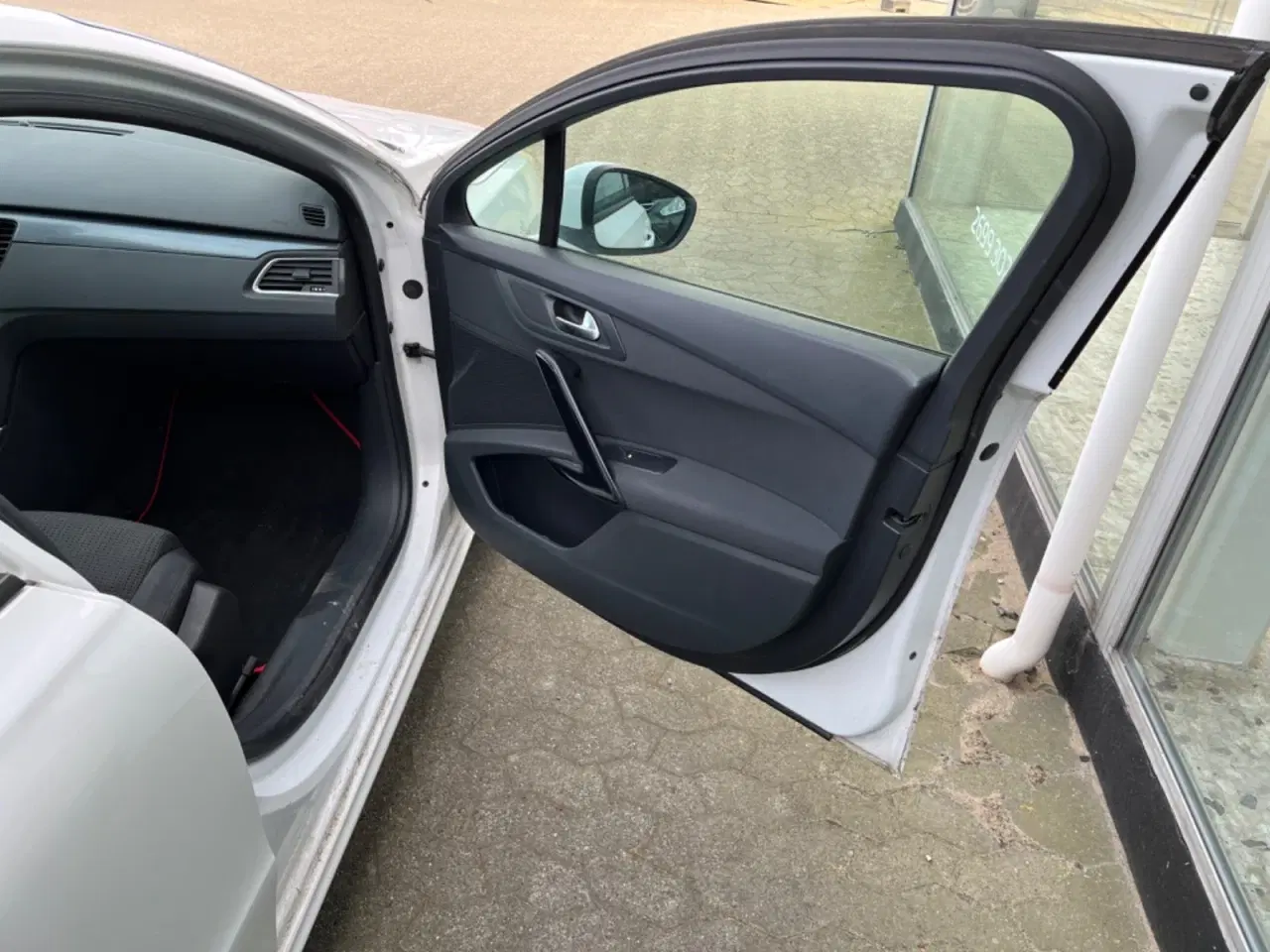 Billede 18 - Peugeot 508 1,6 e-HDi 112 Active SW ESG