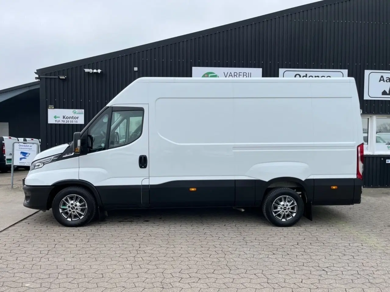 Billede 1 - Iveco Daily 2,3 35S16 12m³ Van AG8